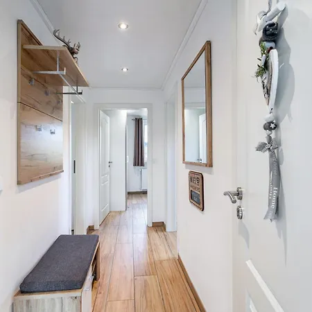 Casa Alotto - Hirsch 公寓 *